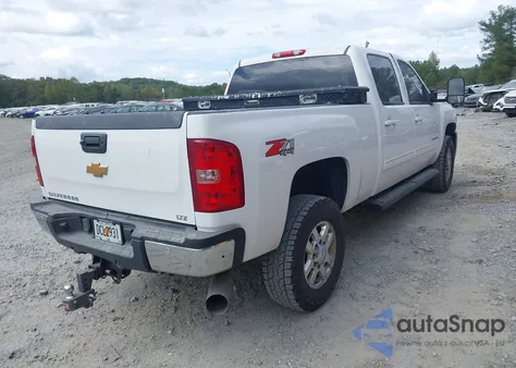 2013 Chevrolet Silverado 2500Hd Ltz z USA, uszkodzony, nr VIN 1GC1KYE80DF238655
